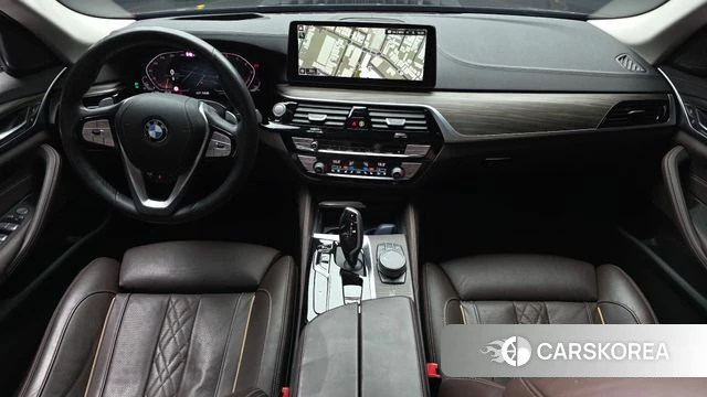 BMW 5 Series (G30) id 4395544 из Кореи 28