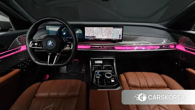 BMW i7 (G70) id 3472541 из Кореи 17