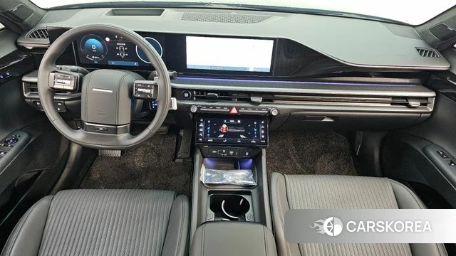 Hyundai Grandeur (GN7) id 3817695 из Кореи 17