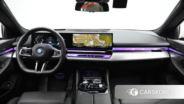 BMW 5 Series (G60) id 3426153 из Кореи 17