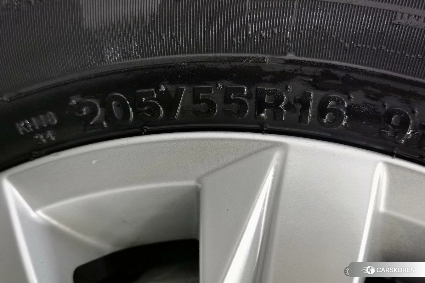 Volkswagen Bora id 4512663 из Китая 21