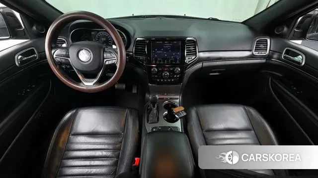 Jeep Grand Cherokee id 3296762 из Кореи 17
