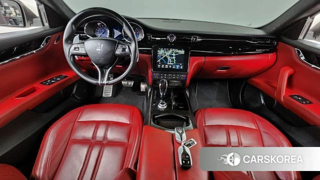Maserati Quattroporte id 4638341 из Кореи 32