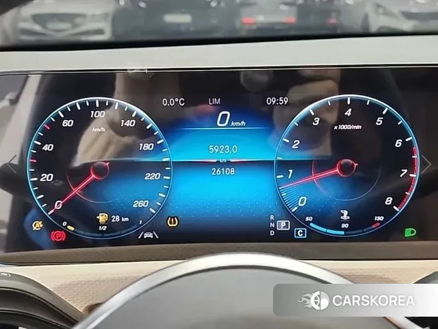 Mercedes-Benz A-Class W177 id 3643651 из Кореи 16