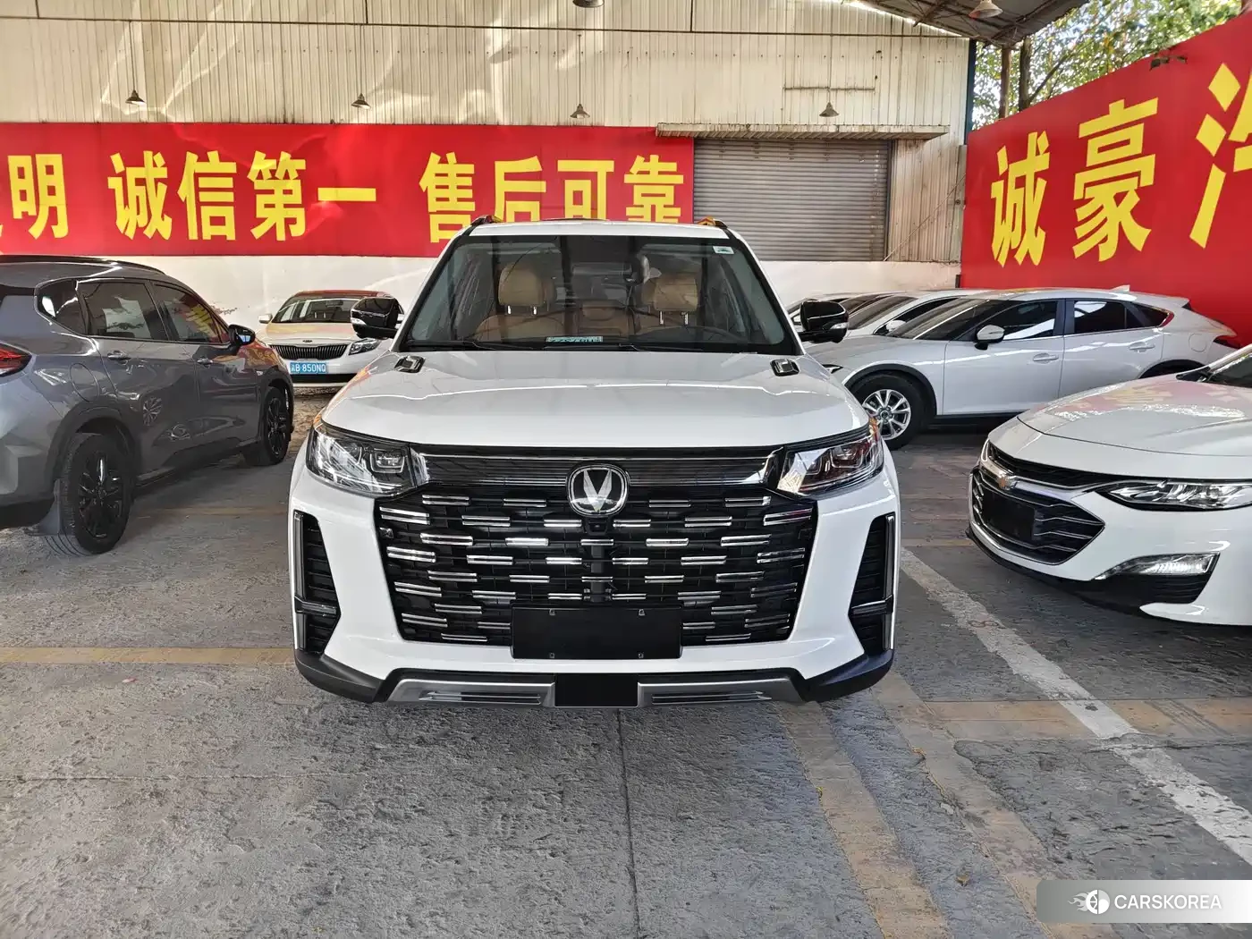 Chang'an CS95 id 4599610 из Китая 7