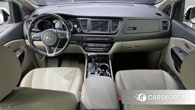 Kia The New Carnival id 3018228 из Кореи 17