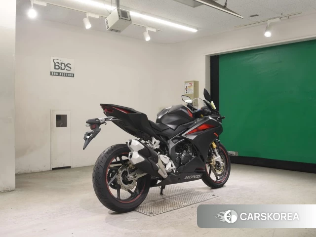 Проданный Honda CBR250RR ABS 2017 из Японии, фото 5