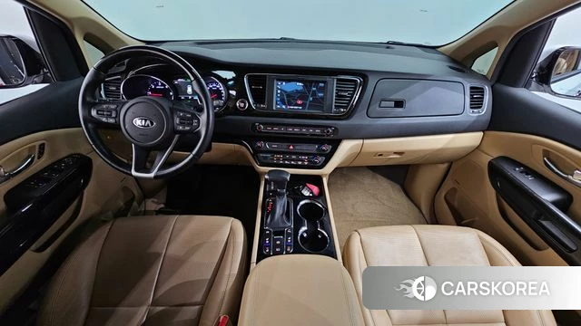 Kia The New Carnival id 4203631 из Кореи 34