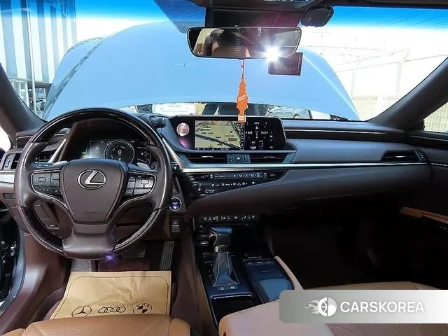 Lexus ES300h 7th generation id 3619181 из Кореи 17