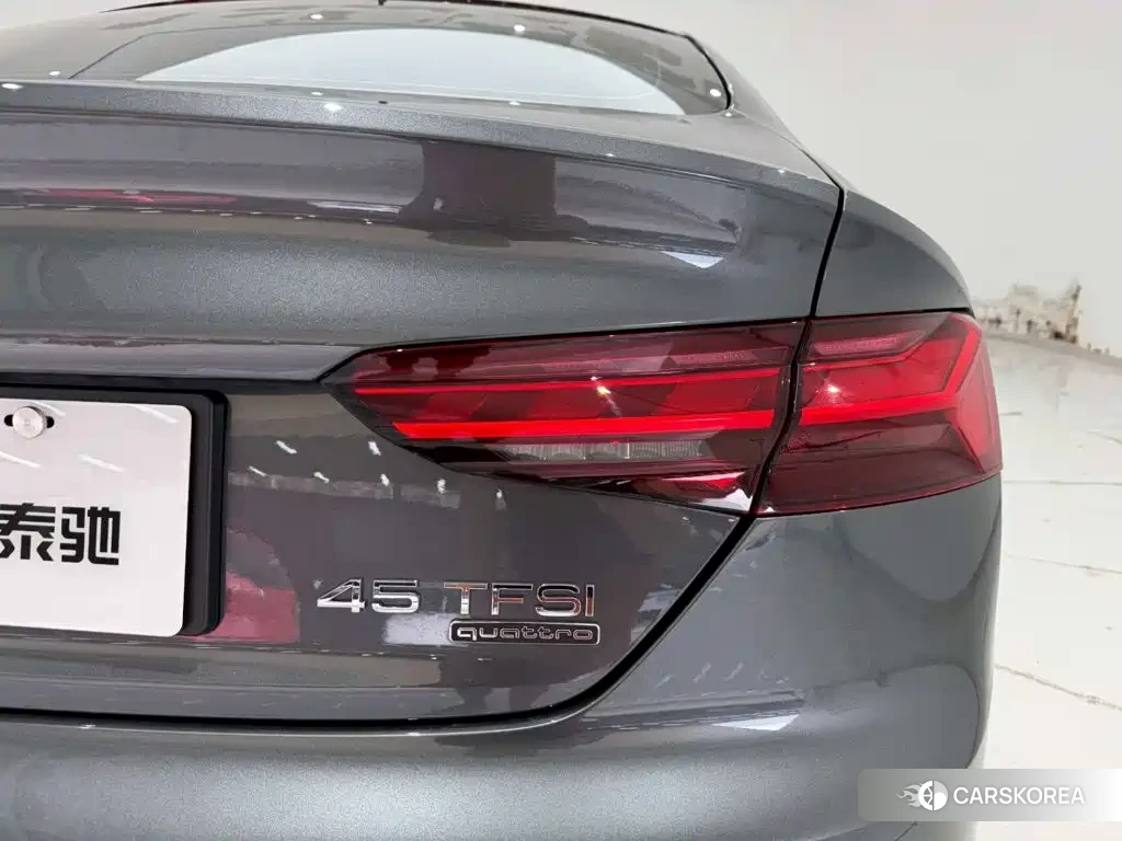 Audi A5 id 4629687 из Китая 24