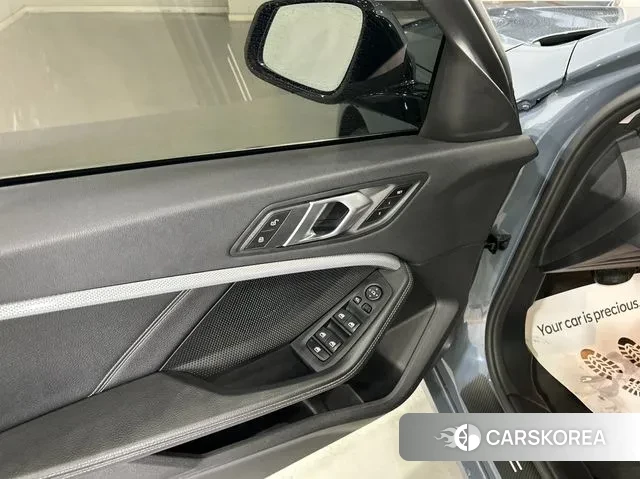 BMW 1 Series (F40) id 3229660 из Кореи 17