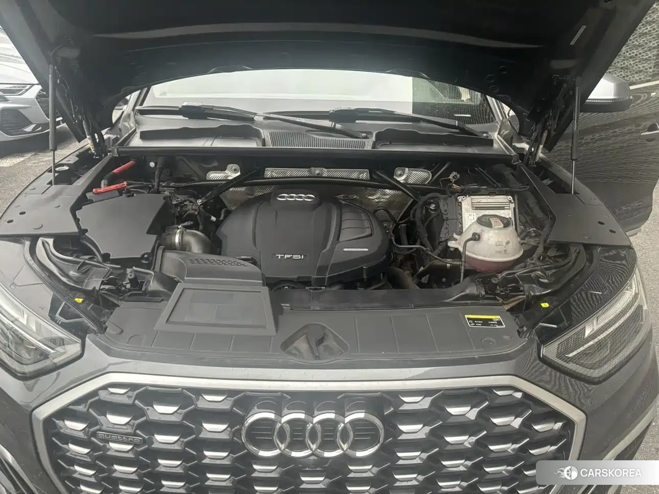 Audi Q5L id 4570838 из Китая 7
