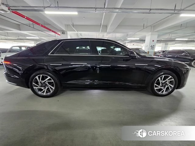 Hyundai Grandeur (GN7) id 3940554 из Кореи 17