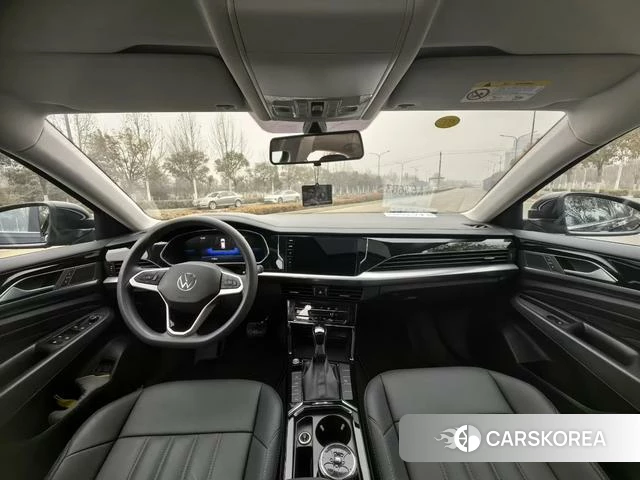 Volkswagen Passat PHEV id 4263876 из Китая 7