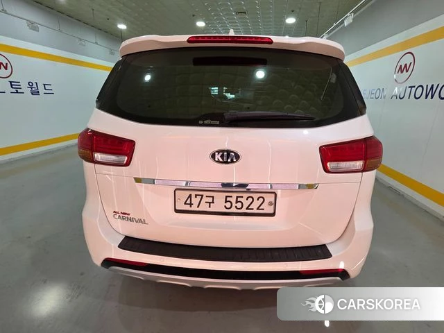 Kia All New Carnival id 3905961 из Кореи 17