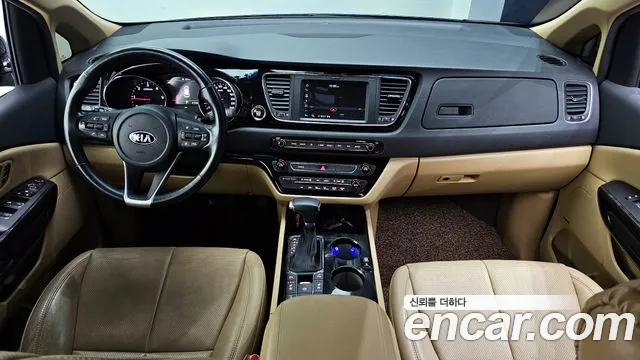 Kia The New Carnival id 2429463 из Кореи 17