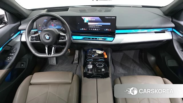 BMW 5 Series (G60) id 4686574 из Кореи 29