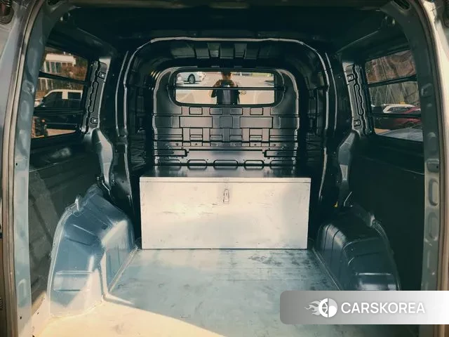 Hyundai Staria id 3745811 из Кореи 14