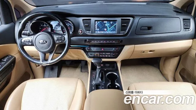 Kia The New Carnival id 2818224 из Кореи 17