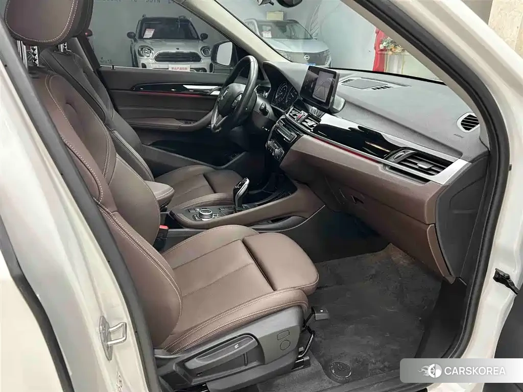 BMW X1 id 4576338 из Китая 22