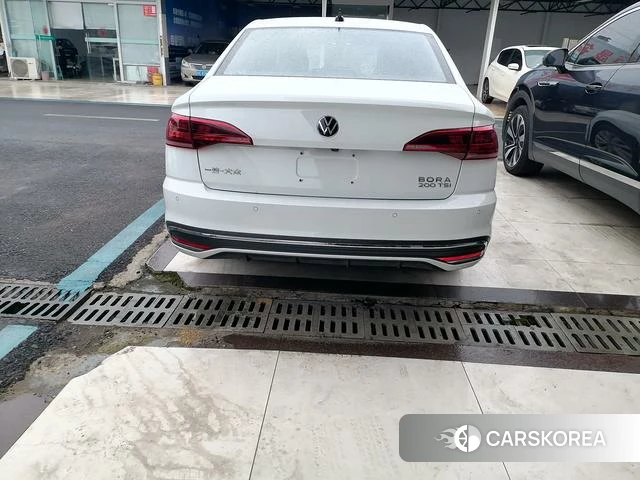 Volkswagen Bora id 4277884 из Китая 8