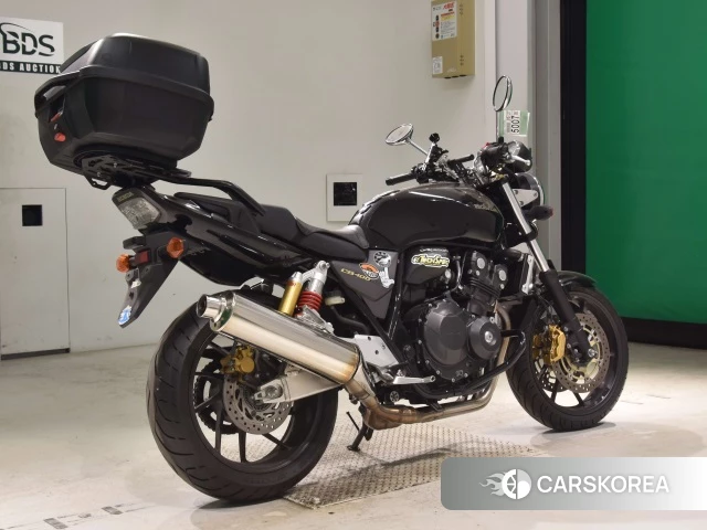 Проданный Honda CB400SF ABS 2017 из Японии, фото 3