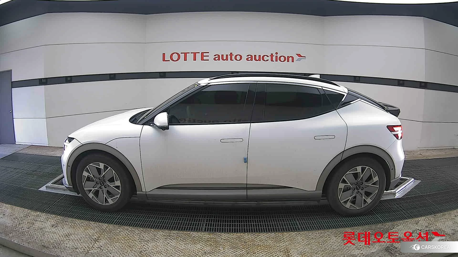 Hyundai GV60 id 3882112 из Кореи 35