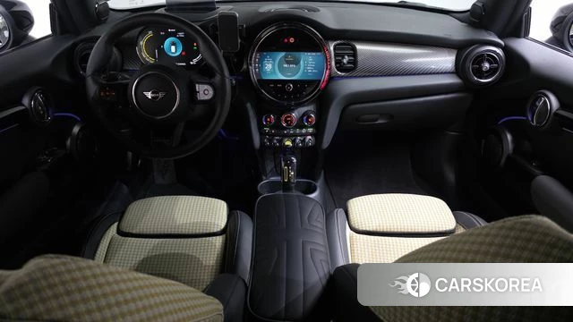 Mini Cooper Electric id 4744694 из Кореи 17