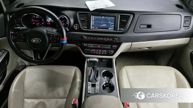 Kia The New Carnival id 3853794 из Кореи 17