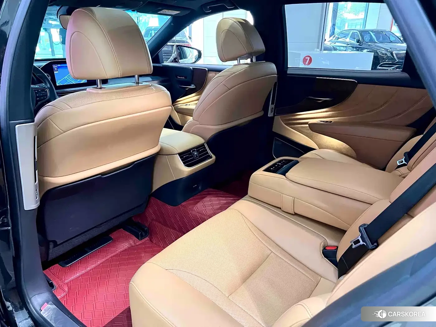 Lexus LS id 4546025 из Китая 8
