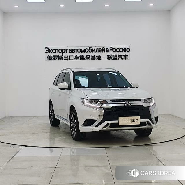 Mitsubishi  Outlander id 4253792 из Китая 14
