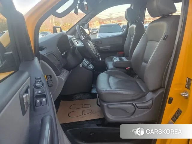 Hyundai The New Grand Starex id 3464715 из Кореи 17