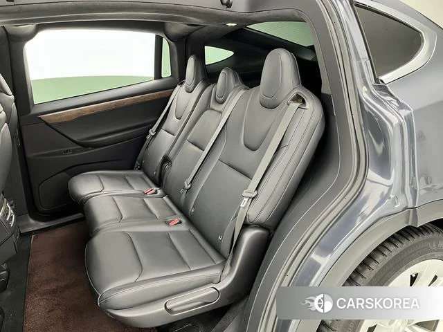 Tesla Model X id 4253407 из Китая 26