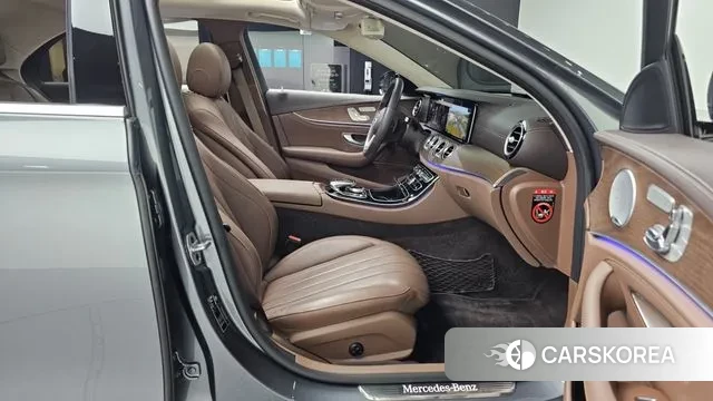 Mercedes-Benz E-Class W213 id 2976632 из Кореи 17