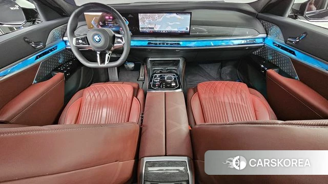 BMW 7 Series (G70) id 4590183 из Кореи 17
