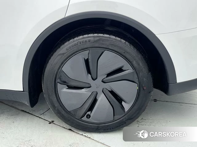 Tesla Model Y id 4199020 из Китая 26