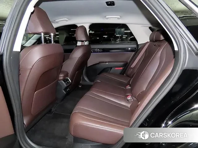 Hyundai Grandeur (GN7) id 3405624 из Кореи 17