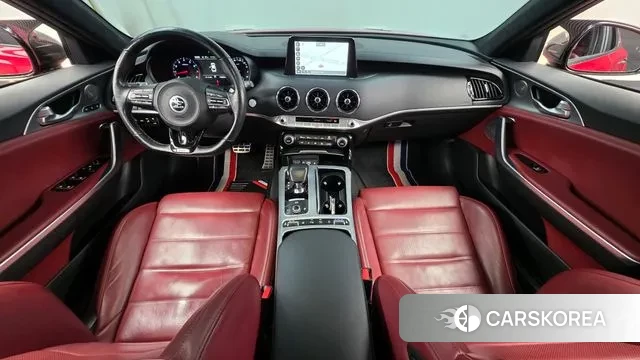 Kia Stinger id 3599021 из Кореи 17