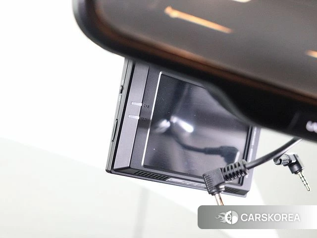 Kia Stonic id 3893410 из Кореи 17