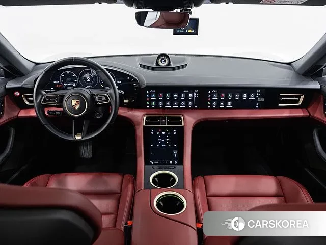 Porsche Taycan id 3011219 из Кореи 13