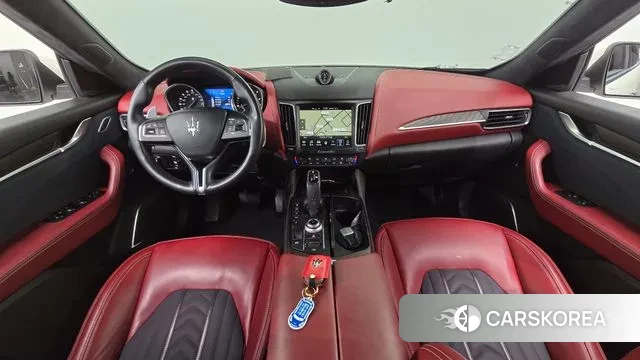 Maserati Levante id 3226560 из Кореи 17