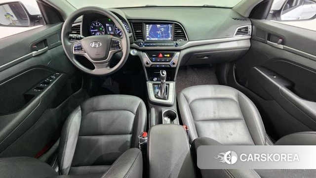 Hyundai Avante AD id 3829214 из Кореи 18