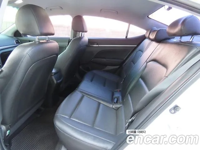 Hyundai Avante AD id 2937417 из Кореи 16