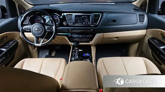 Kia The New Carnival id 3703273 из Кореи 17