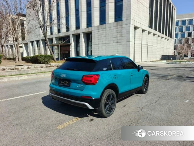 Audi Q2L id 4276050 из Китая 7