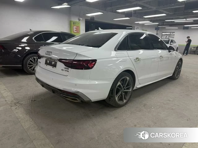 Audi A4L id 4278468 из Китая 9