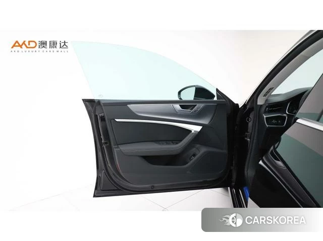 Audi A7L id 4238893 из Китая 7