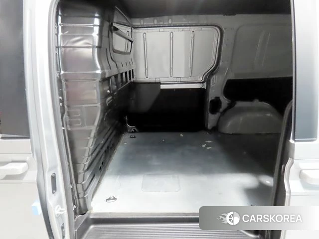 Hyundai Staria id 4923088 из Кореи 17