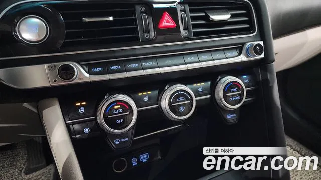 Genesis G70 id 2612793 из Кореи 17