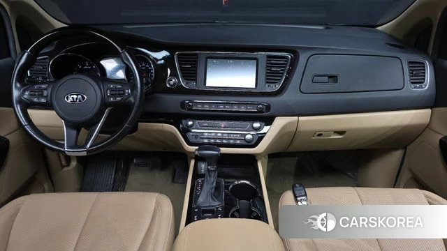 Kia The New Carnival id 4356992 из Кореи 29